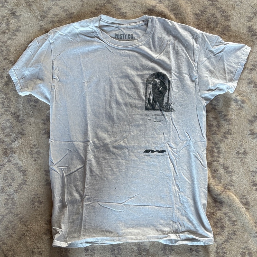 Posty Co. | Hollywoods Bleeding Tour T-Shirt | Size M